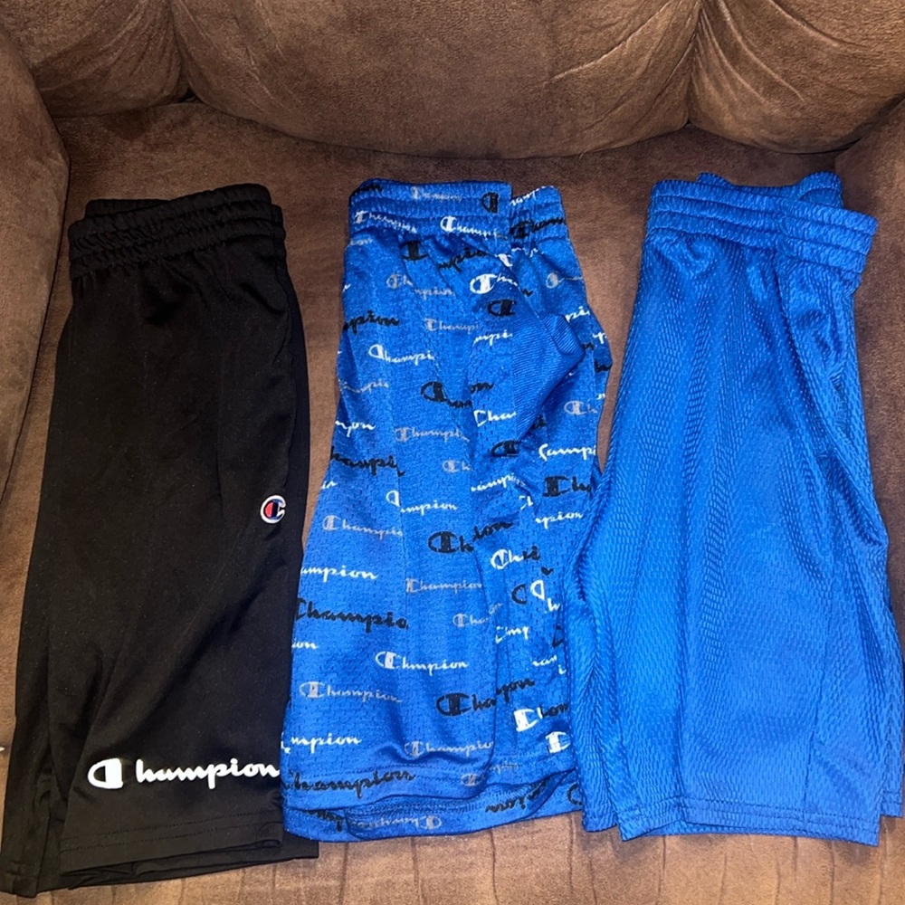 🩳Youth M (2 pair) and L (1 pair) Shorts Bundle 🏀